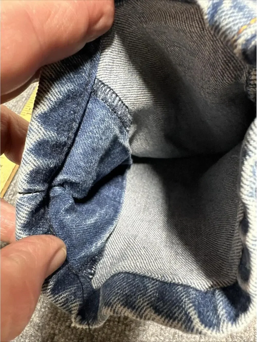 Levis 501 Original Fit Mens Jeans Blue Straight Leg Button Fly 38x30 Medium Wash